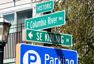 Kibling St. in downtown Troutdale