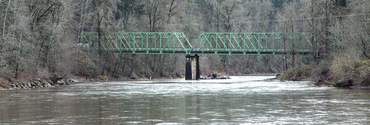 Looking southeast toward the Troutdale Bridge over the Sandy River