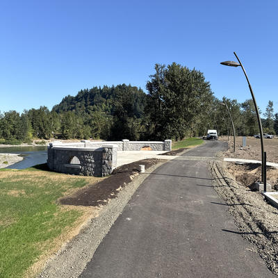 Trail and river overlook in Sharon Nesbit Heritage Park