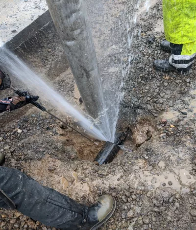 Public Works crews fixed this water pipe fracture in a matter of hours