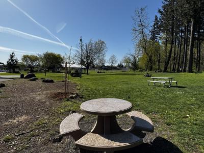 Picnic table at Columbia Park adjacent to Imagination Station in Troutdale