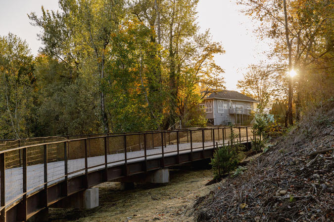 Raised walkway at Sharon Nesbit Heritage Park